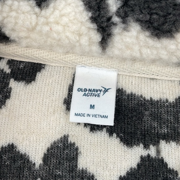 Old Navy Active Coat - Picture 2 of 2